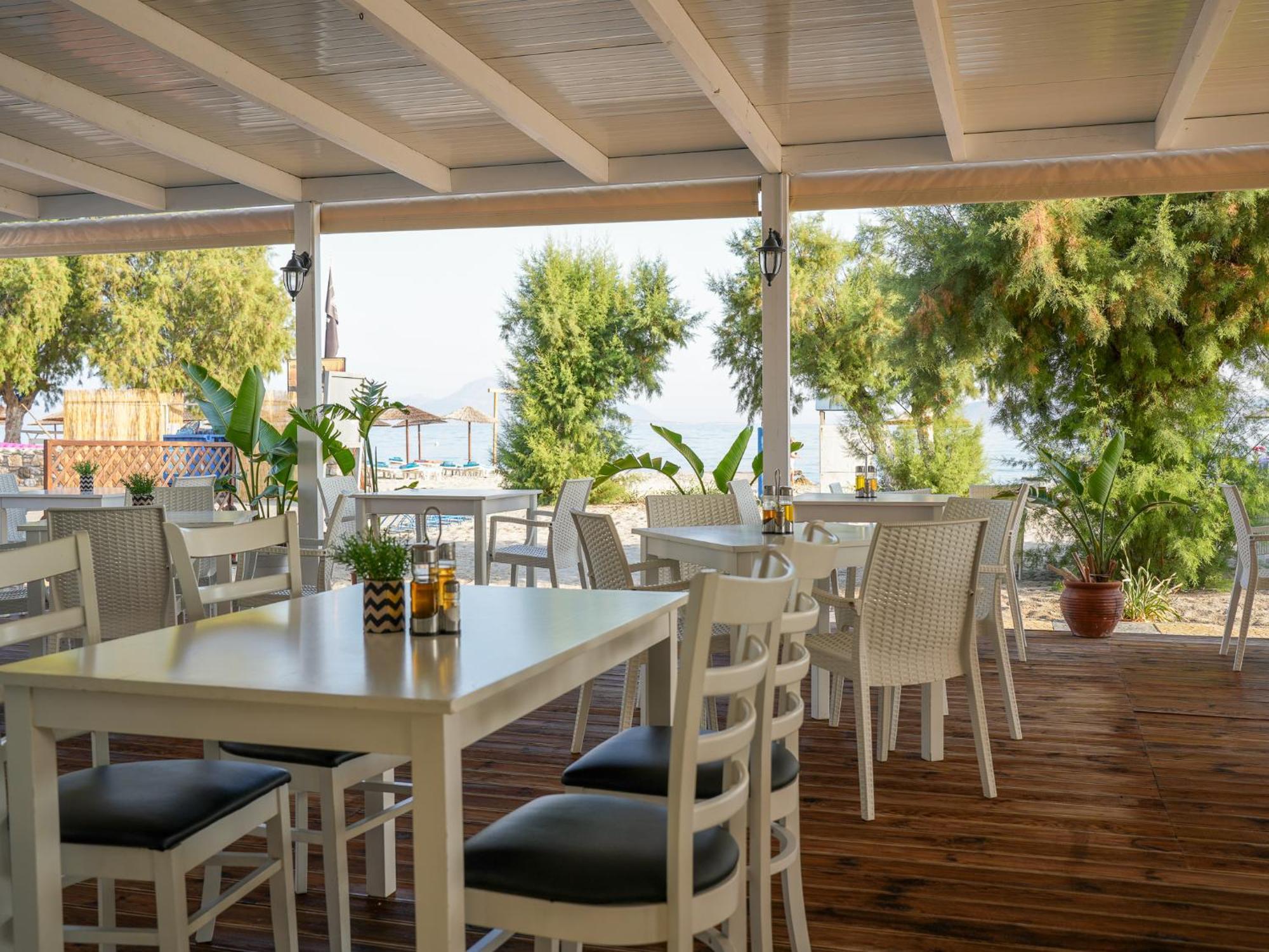 Hotel Seaside Marmari Esterno foto